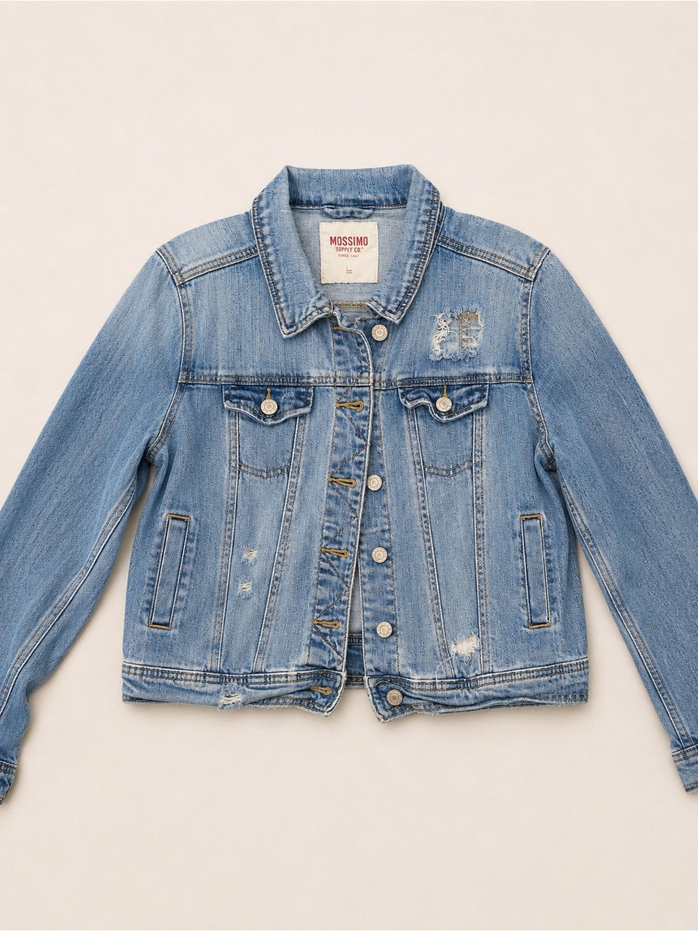 Mossimo Supply Co. Light Wash Women’s Denim Jacket Size Large 🧥
